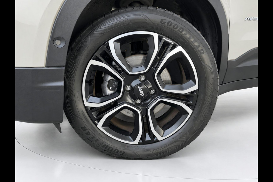 Jeep Avenger 1.2 e-Hybrid Altitude | Elektrische a-klep | Adaptive cruise | Camera | Prijs is rijklaar