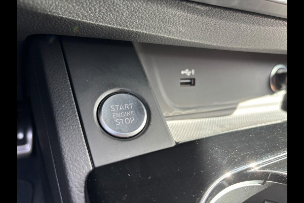 Audi A4 Avant 35 TFSI S edition 150PK | S-Line | Adapt. Cruise | Elektr. Klep | Climate Control | Matrix-Led | Zwart Optiek