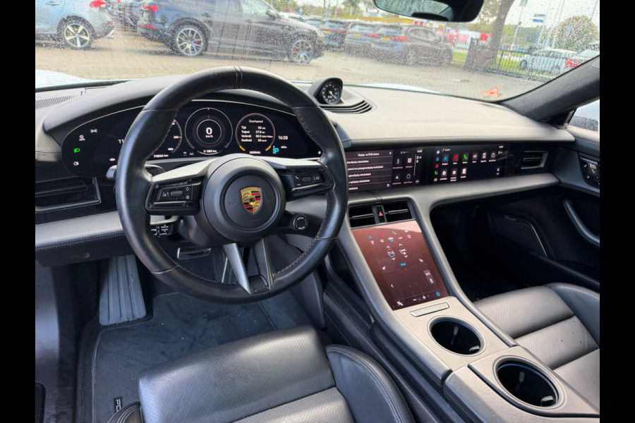 Porsche Taycan Turbo 93 kWh / Panoramadak / 360Camera / Head-up / Burmester / Luchtvering / 20'' / InnoDrive / Sportchrono+Design / Keyless / Adaptieve Stoelen / Dodehoek / DAB / Warmtepomp