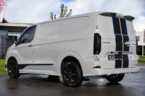 Ford Transit Custom 320 2.0 TDCI L1H1 Sport Virtual, Camera, Carplay, LED, Cruise, 170pk, Automaat, Stoelverwarming, Uniek!