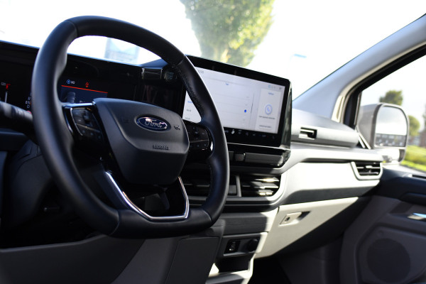 Ford Transit Custom 320 2.0 TDCI L1H1 Sport Virtual, Camera, Carplay, LED, Cruise, 170pk, Automaat, Stoelverwarming, Uniek!