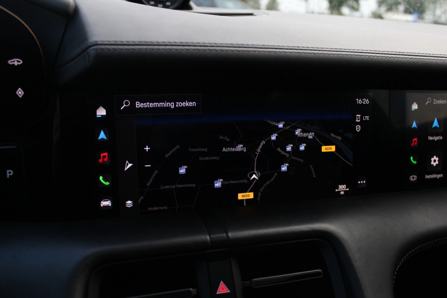 Porsche Taycan Turbo 93 kWh / Panoramadak / 360Camera / Head-up / Burmester / Luchtvering / 20'' / InnoDrive / Sportchrono+Design / Keyless / Adaptieve Stoelen / Dodehoek / DAB / Warmtepomp