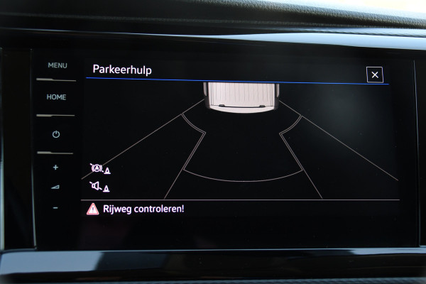 Volkswagen Transporter 2.0 TDI L2H1 32 DC Bulli 4Motion Virtual, Adaptieve Cruise, Carplay, LED, Stoelverwarming, 204pk, Trekhaak, Automaat, NAVI, Voorruit verwarming, Uniek! 4x4, 4matic