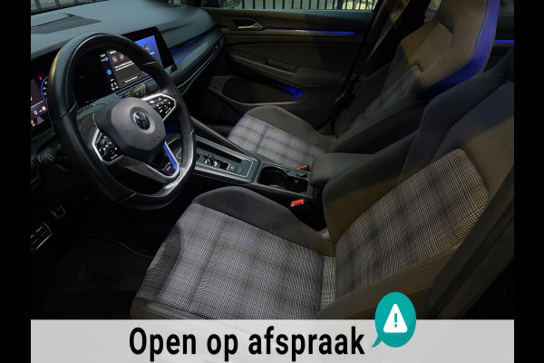 Volkswagen Golf 1.4 eHybrid GTE 245 pk IQ LIGHT PANO SFEER CARPLAY !