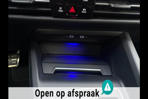 Volkswagen Golf 1.4 eHybrid GTE 245 pk IQ LIGHT PANO SFEER CARPLAY !