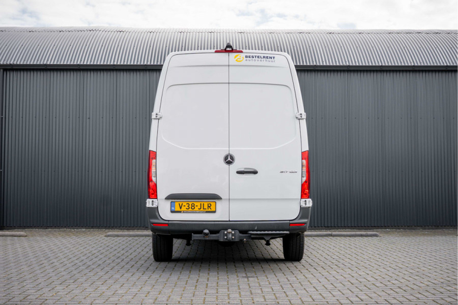 Mercedes-Benz Sprinter 317 CDI L2H2 | Automaat | 3-Zits | Camera | Carplay | Mbux | Climatronic | Trekhaak