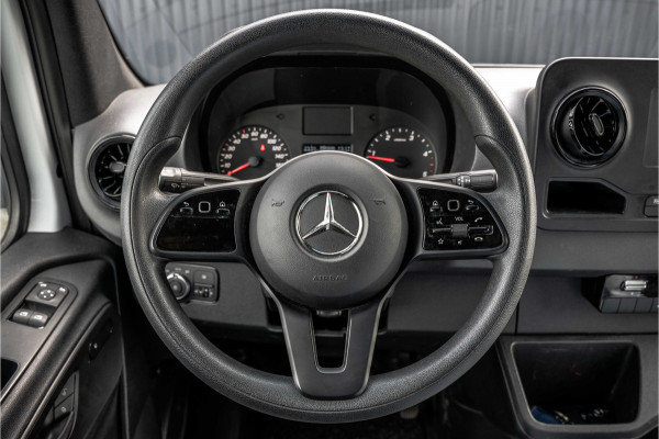 Mercedes-Benz Sprinter 317 CDI L2H2 | Automaat | 3-Zits | Camera | Carplay | Mbux | Climatronic | Trekhaak