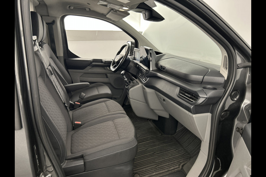 Ford Transit Custom 320 2.0 TDCI 150pk L2H1 Limited trekhaak/carplay/Cruise/Stoelv