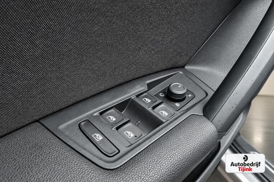 Volkswagen Tiguan 2.0 TSI 4MOTION Highline | Automaat | Pano | LED | Navi | App-connect | Camera | All-seasons | Elek. achterklep | Park Assist |