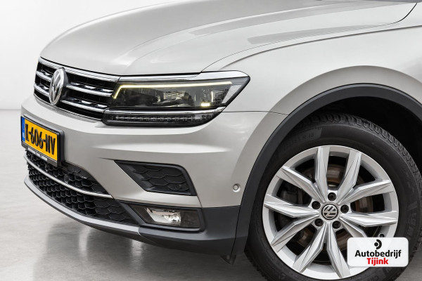 Volkswagen Tiguan 2.0 TSI 4MOTION Highline | Automaat | Pano | LED | Navi | App-connect | Camera | All-seasons | Elek. achterklep | Park Assist |