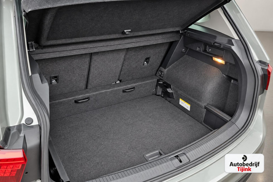 Volkswagen Tiguan 2.0 TSI 4MOTION Highline | Automaat | Pano | LED | Navi | App-connect | Camera | All-seasons | Elek. achterklep | Park Assist |
