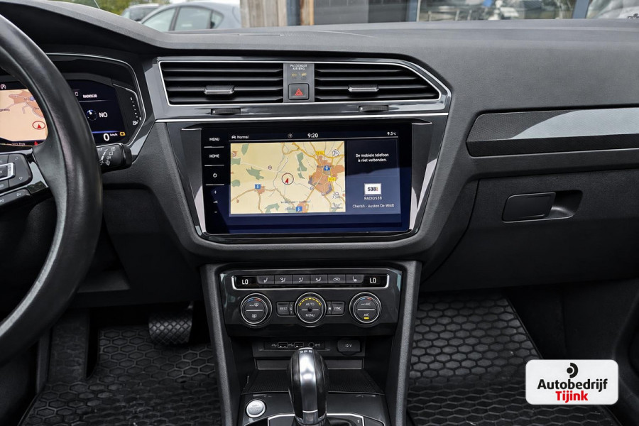 Volkswagen Tiguan 2.0 TSI 4MOTION Highline | Automaat | Pano | LED | Navi | App-connect | Camera | All-seasons | Elek. achterklep | Park Assist |
