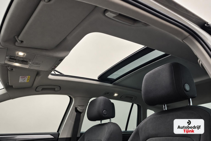 Volkswagen Tiguan 2.0 TSI 4MOTION Highline | Automaat | Pano | LED | Navi | App-connect | Camera | All-seasons | Elek. achterklep | Park Assist |