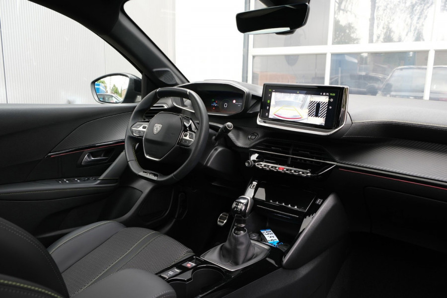 Peugeot GT 1.2 PureTech 100 GT Nardo Grey *PANORAMADAK* Apple Carplay * 360° Camera/MirrorScreen