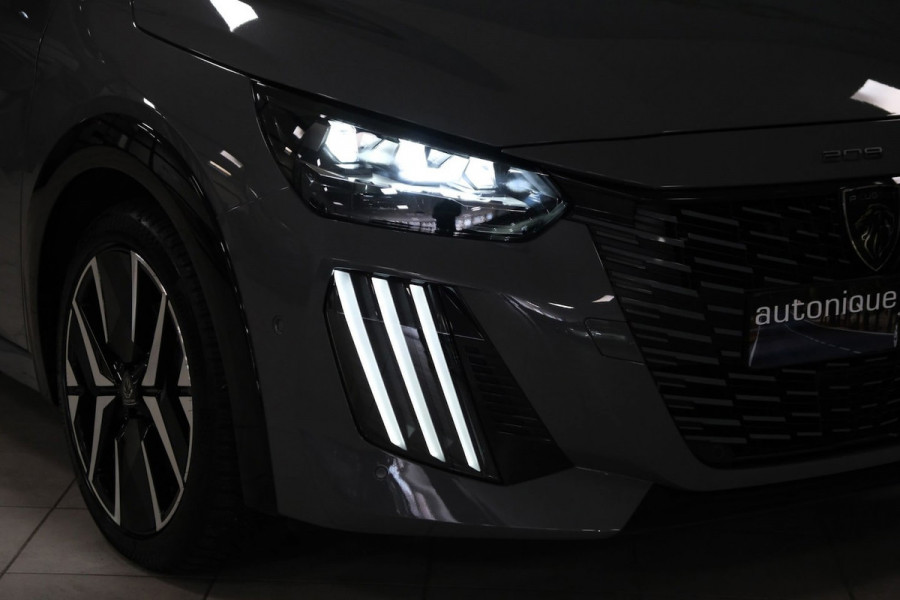 Peugeot GT 1.2 PureTech 100 GT Nardo Grey *PANORAMADAK* Apple Carplay * 360° Camera/MirrorScreen