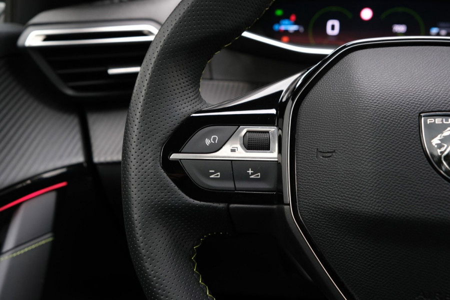 Peugeot GT 1.2 PureTech 100 GT Nardo Grey *PANORAMADAK* Apple Carplay * 360° Camera/MirrorScreen