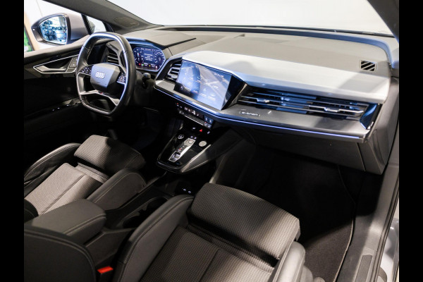 Audi Q4 e-tron 40 Launch edition S Competition 77 kWh SOH 94% / 204pk / Panorama dak / Warmtepomp / Sonos / Adaptieve dempers /