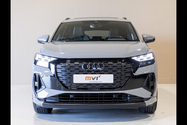 Audi Q4 e-tron 40 Launch edition S Competition 77 kWh SOH 94% / 204pk / Panorama dak / Warmtepomp / Sonos / Adaptieve dempers /