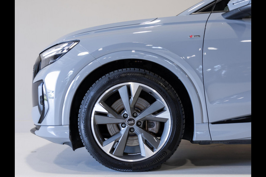 Audi Q4 e-tron 40 Launch edition S Competition 77 kWh SOH 94% / 204pk / Panorama dak / Warmtepomp / Sonos / Adaptieve dempers /