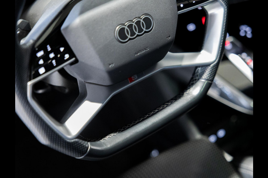 Audi Q4 e-tron 40 Launch edition S Competition 77 kWh SOH 94% / 204pk / Panorama dak / Warmtepomp / Sonos / Adaptieve dempers /