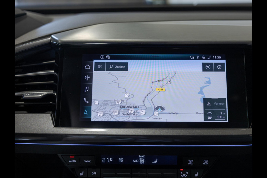Audi Q4 e-tron 40 Launch edition S Competition 77 kWh SOH 94% / 204pk / Panorama dak / Warmtepomp / Sonos / Adaptieve dempers /