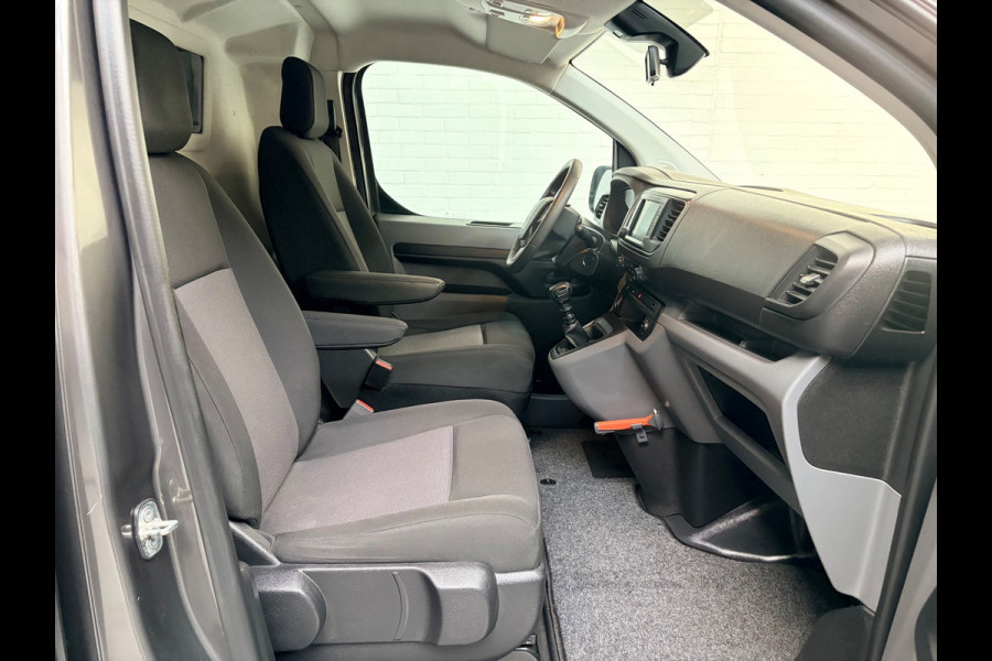 Peugeot Expert L2H1 1.5 BlueHDI 120pk Standard Premium, Airco, CruiseControl, Trekhaak, Keyless, Metallic Lak, RIJKLAARPRIJS!