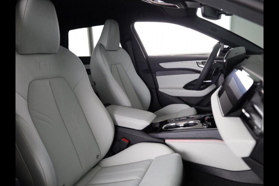 Audi A6 Allroad e-hybrid 367 pk | Techniekpakket pro | B&O 3D hoofdsteunspeakers | Digitale Matrix LED koplampen | Trekhaak, mechanisch draaibaar |