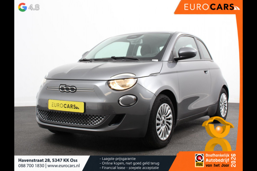 Fiat 500E Berline 42 kWh Automaat Climate control Cruise control Achteruitrijcamera Led Navigatie Apple Carplay/ Android Auto Lichtmetalen velgen Stoelverwarming