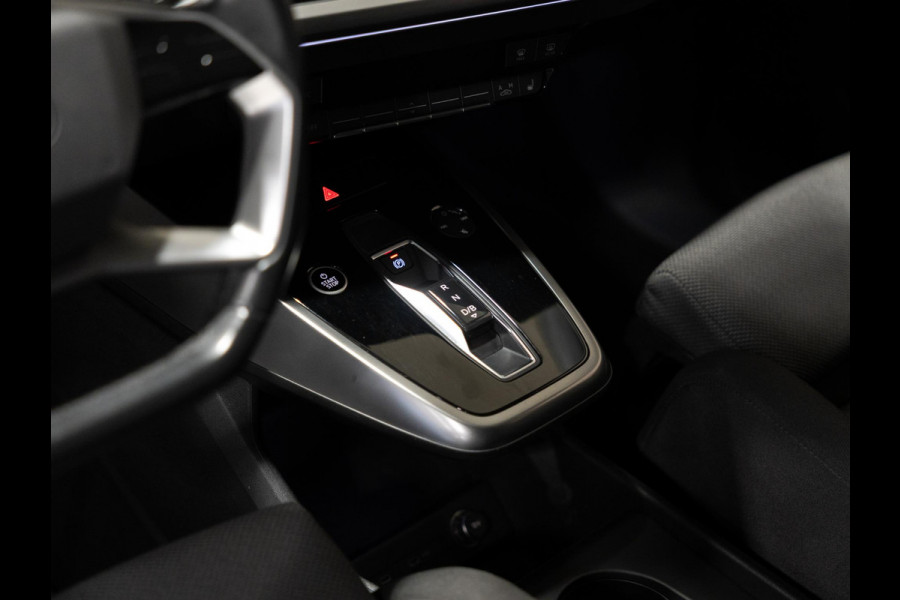 Audi Q4 e-tron 40 Launch edition Advanced 77 kWh SOH 93% / 204pk / Sportstoelen / Stoelverwarming /