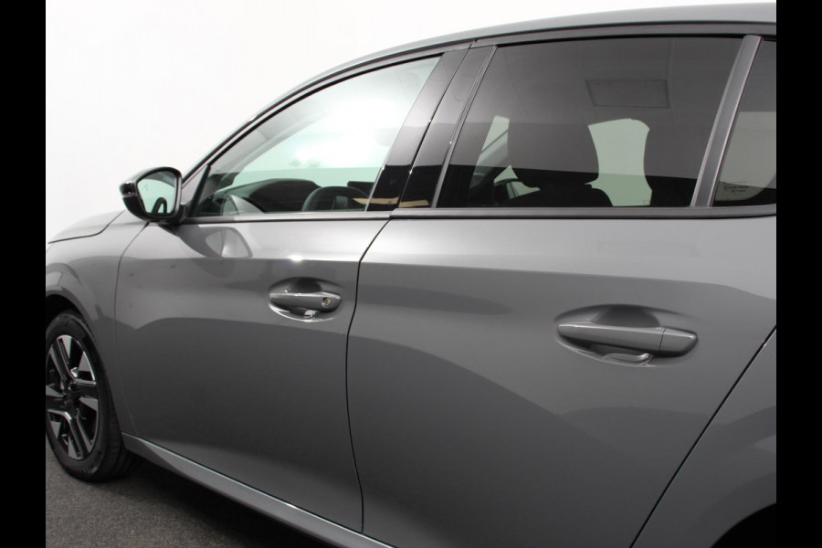 Peugeot 208 1.2 Hybrid 100PK Automaat Allure Navigatie Apple Carplay/Android Auto Airco Camera Parkeer sensoren Cruise Control Lichtmetalen Velgen