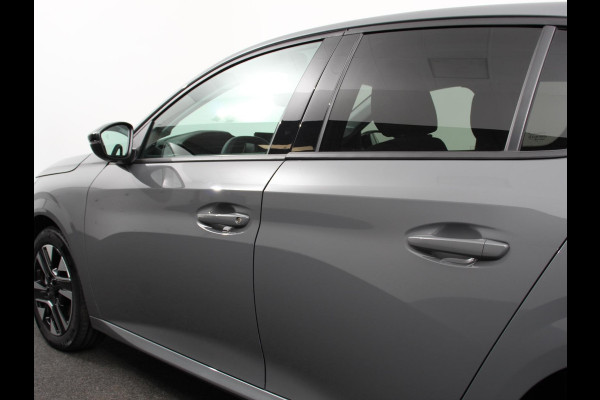 Peugeot 208 1.2 Hybrid 100PK Automaat Allure Navigatie Apple Carplay/Android Auto Airco Camera Parkeer sensoren Cruise Control Lichtmetalen Velgen