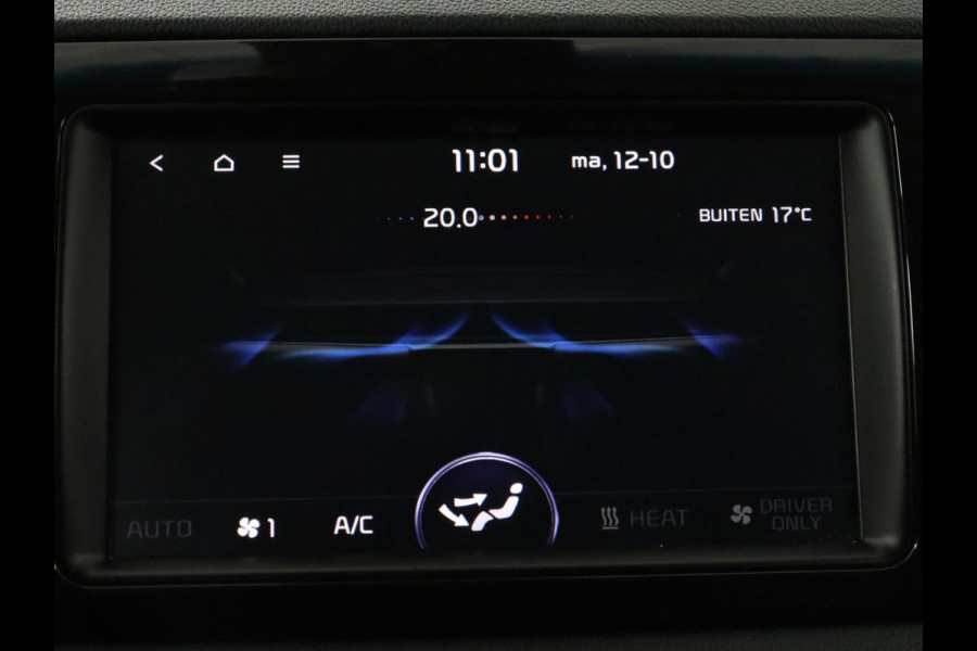 Kia e-Niro ExecutiveLine 64 kWh | SOH 93,9% | Leder | Memory | Stuur/stoel verwarming | Cruise control | Dodehoek detectie | JBL Sound | Carplay | Camera | Park assist | Achterbank verwarming