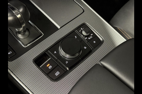 Mazda CX-60 2.5 e-SkyActiv PHEV Homura Trekhaak | Open dak | Adapt. cruise | Stoelventilatie | 360 camera | Bose | Stuur-/Stoelverwarming | Head-up | Carplay