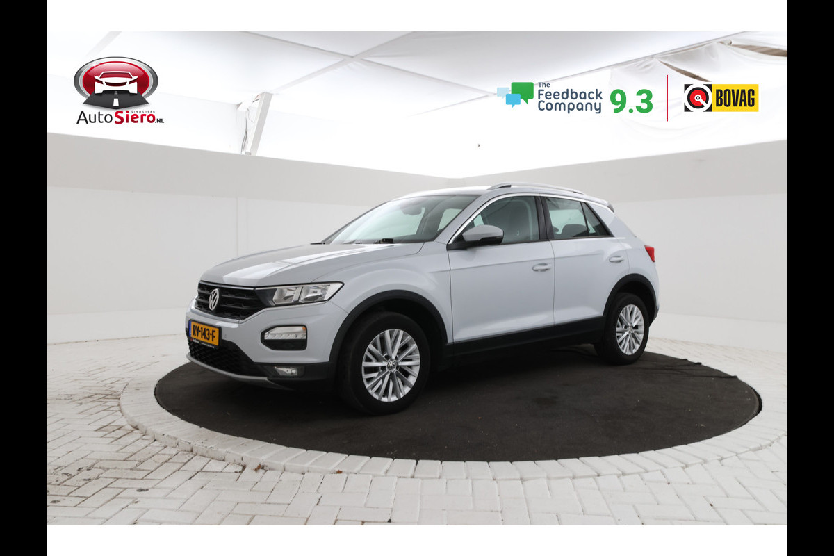 Volkswagen T-Roc 1.0 TSI Style Trekhaak, Apple carplay, Climate,