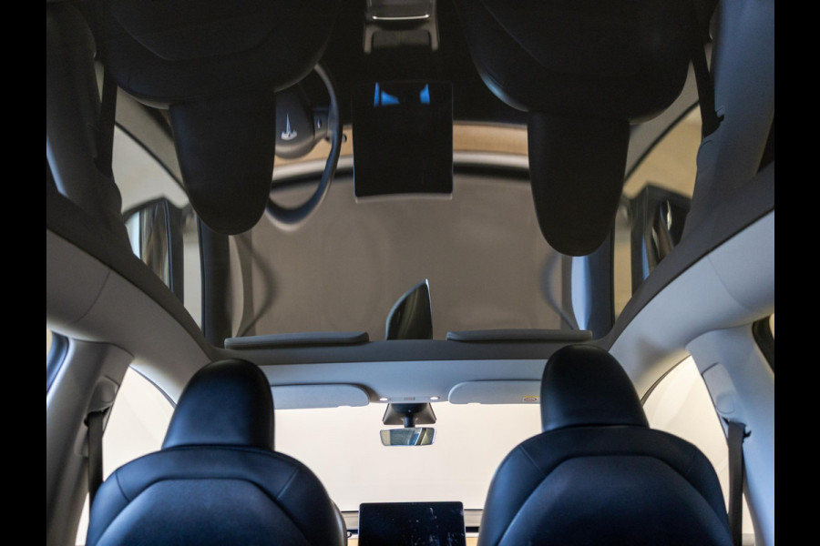 Tesla Model Y RWD 58 kWh SOH 93% / 299pk / Trekhaak /