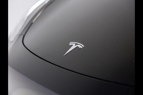 Tesla Model Y RWD 58 kWh SOH 93% / 299pk / Trekhaak /