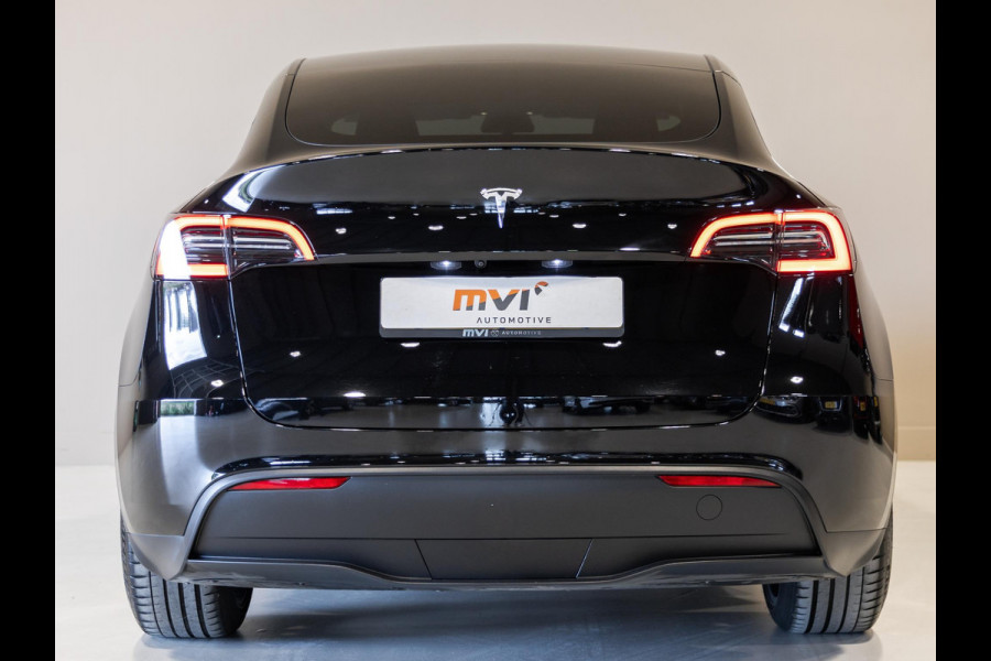 Tesla Model Y RWD 58 kWh SOH 93% / 299pk / Trekhaak /