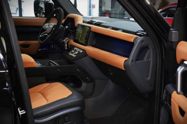 Land Rover Defender 110 2.0 P400e 110 X-Dynamic HSE *Urban*|Gr Navi|Panoramadak|Org.NL|1e Eigenaar|Dealer Onderhouden|BTW