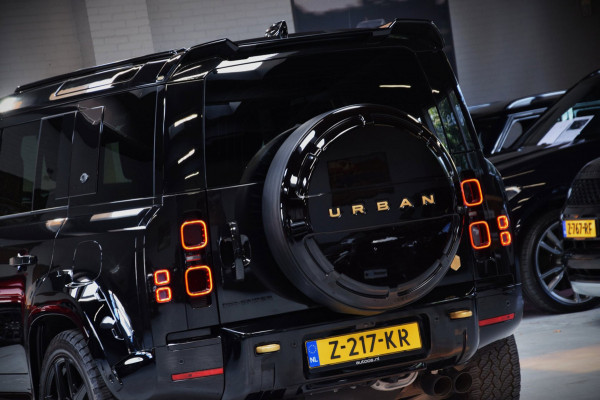 Land Rover Defender 110 2.0 P400e 110 X-Dynamic HSE *Urban*|Gr Navi|Panoramadak|Org.NL|1e Eigenaar|Dealer Onderhouden|BTW