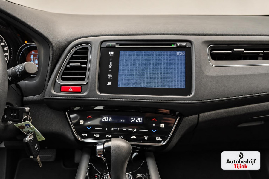 Honda HR-V 1.5 i-VTEC Elegance | Automaat | Trekhaak afn. | Stoelverwarming | All-seasons | Cruise | Navi |