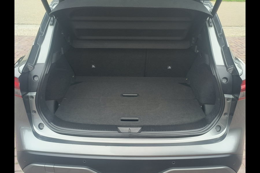 Nissan QASHQAI 1.3 MHEV Xtronic Business Executive Rijklaar “Sinds 1970 | 5.000+ reviews | Score 9,5 | Service zoals ’t hoort” Henk Jongen Auto's in Helmond,  al 50 jaar service zoals 't hoort!
