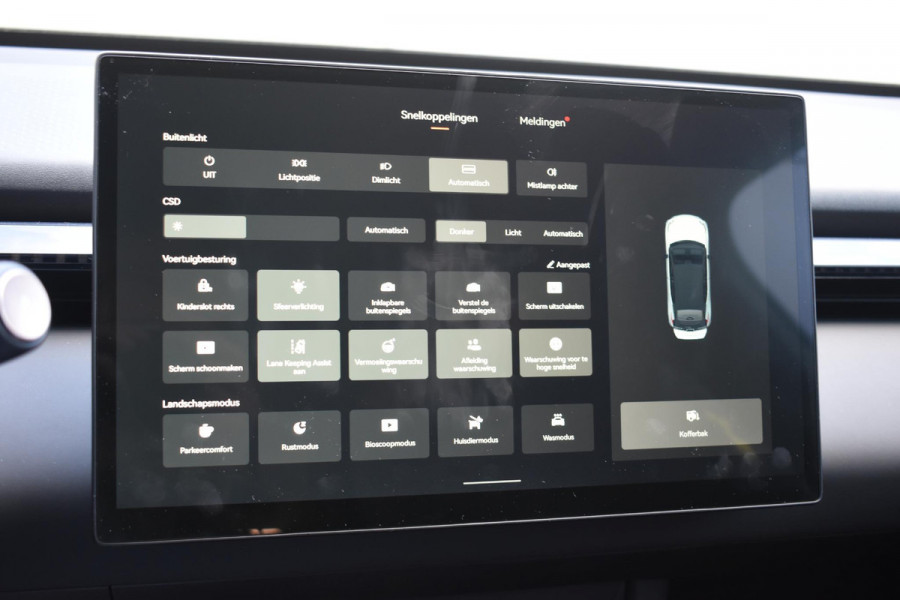 ZEEKR X RWD Long Range 69 kWh / Stoelverwarming / 360 graden camera / Panorama dak / Dode hoek sensoren / Elektrisch bedienbare bestuuurdersstoel / Apple Carplay-Android auto
