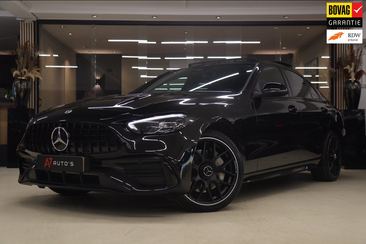 Mercedes-Benz C-Klasse 300 E AMG Line PANO/CARPLAY/SFEERV/CAMERA/BOMVOL