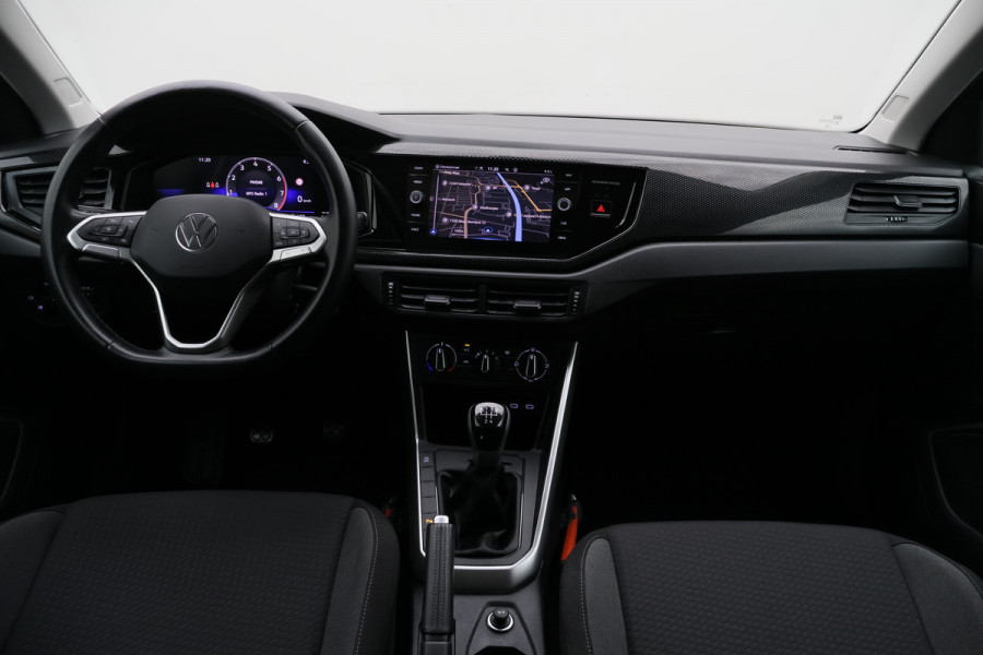 Volkswagen Polo 1.0 TSI Life Virtual Cockpit, Airco, ACC, Apple CarPlay, DAB, LED, PDC, Trekhaak, 15"