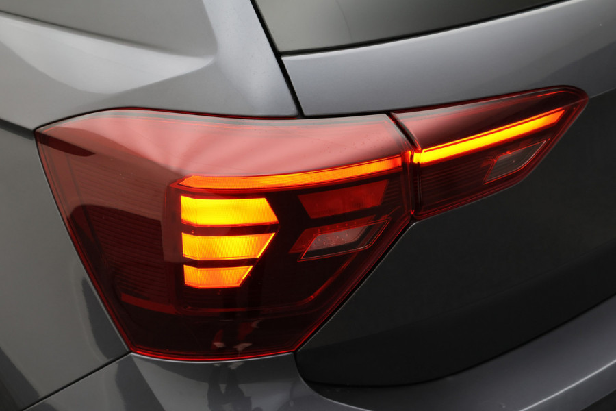 Volkswagen Polo 1.0 TSI Life Virtual Cockpit, Airco, ACC, Apple CarPlay, DAB, LED, PDC, Trekhaak, 15"