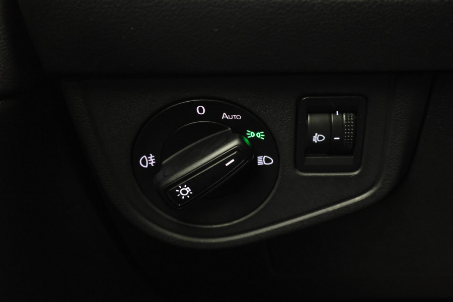 Volkswagen Polo 1.0 TSI Life Virtual Cockpit, Airco, ACC, Apple CarPlay, DAB, LED, PDC, Trekhaak, 15"