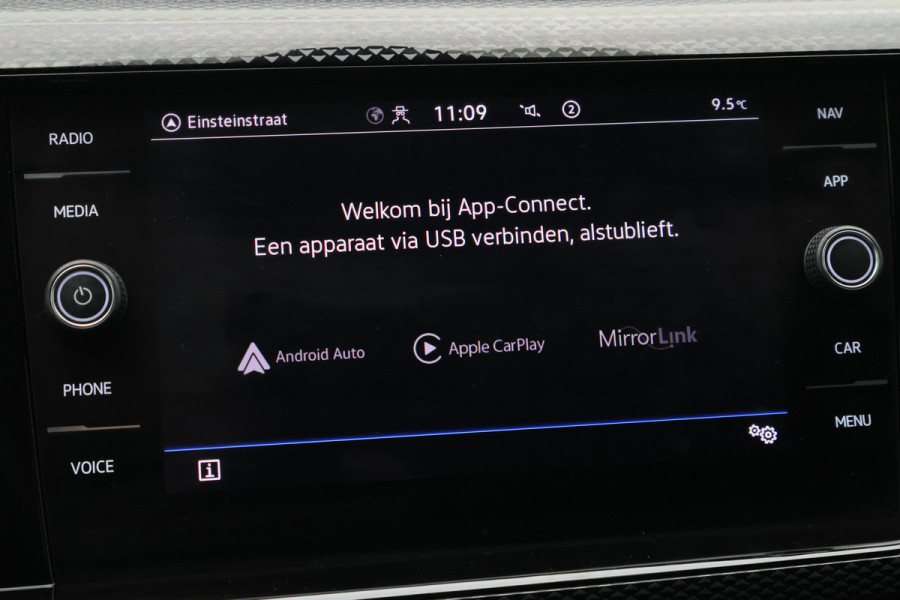 Volkswagen Polo 1.0 TSI Life Virtual Cockpit, Airco, ACC, Apple CarPlay, DAB, LED, PDC, Trekhaak, 15"