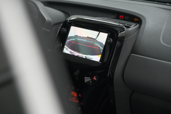 Peugeot 108 1.0 e-VTi Allure TOP! | Elektrisch Vouwdak | Camera | Navigatie | Climate Control