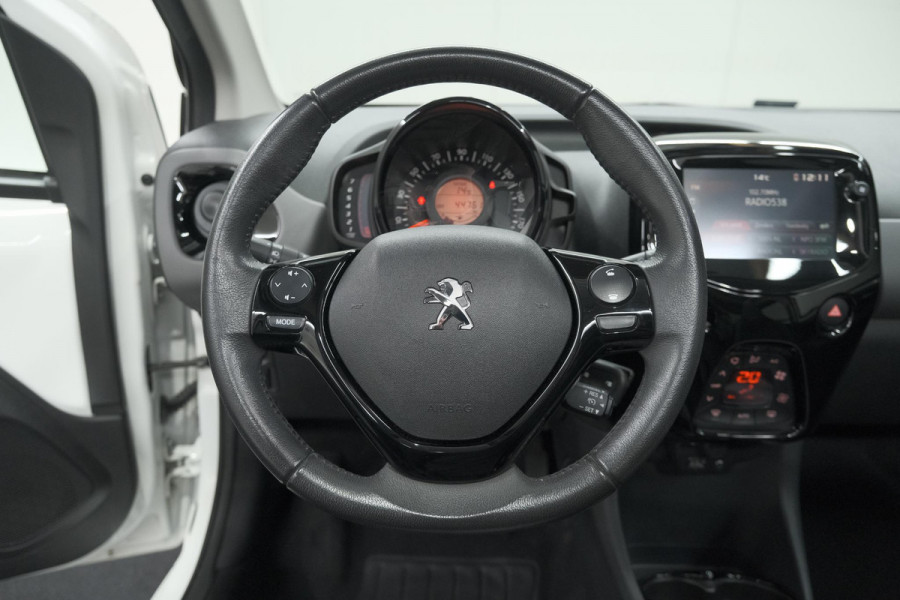 Peugeot 108 1.0 e-VTi Allure TOP! | Elektrisch Vouwdak | Camera | Navigatie | Climate Control