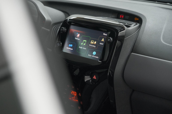 Peugeot 108 1.0 e-VTi Allure TOP! | Elektrisch Vouwdak | Camera | Navigatie | Climate Control